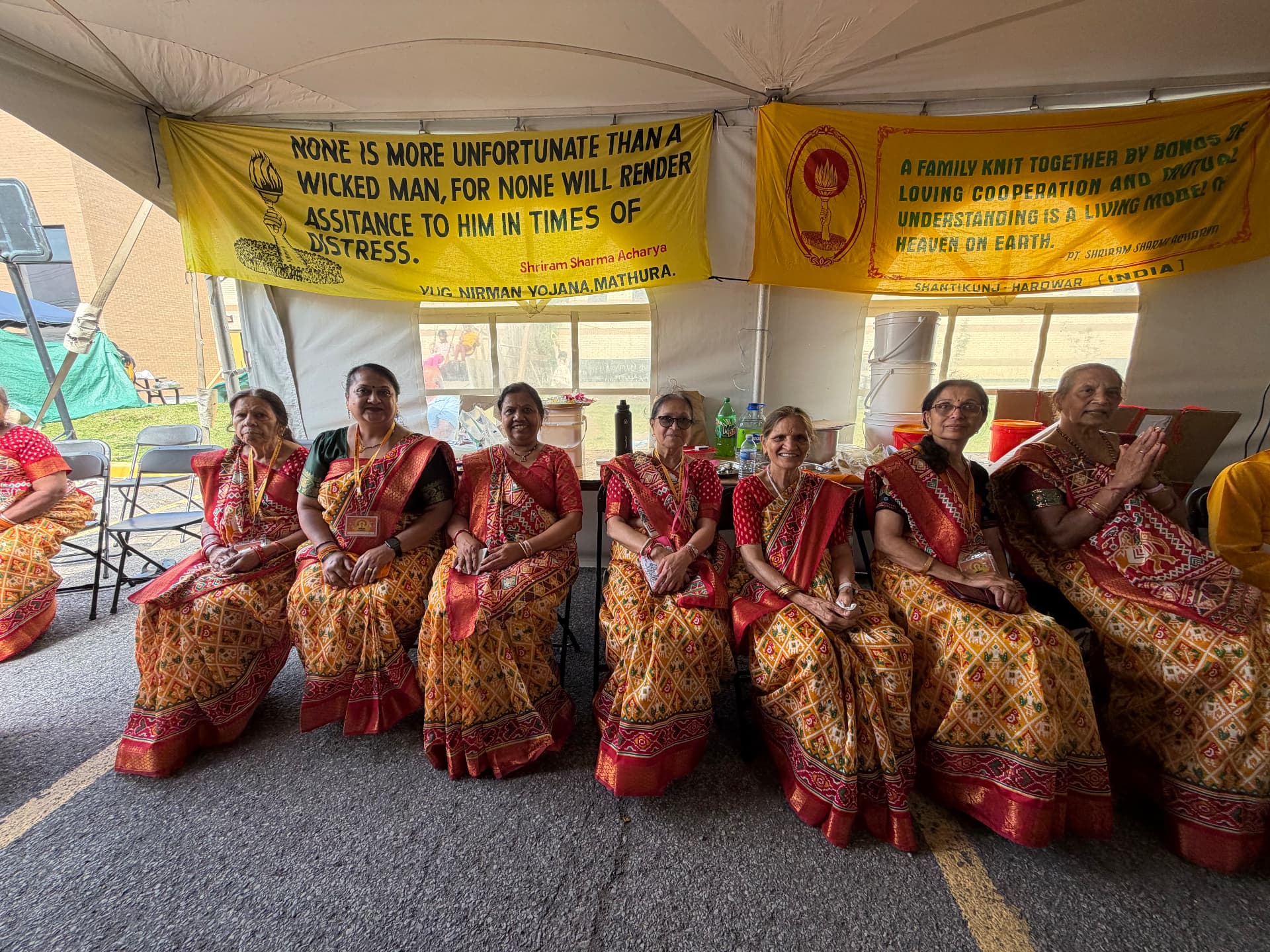 Volunteers of the Gayatri Pariwar Montreal family