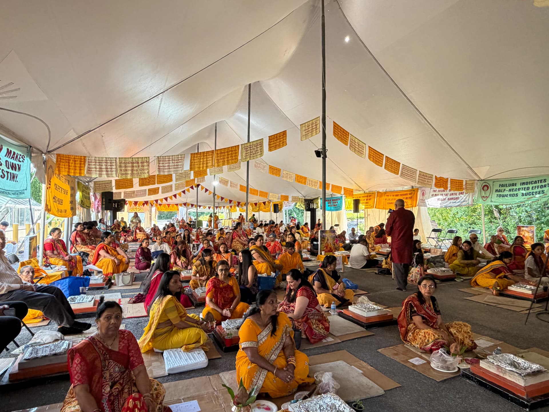 Devotees seated at their yagna kunds during the sadhana